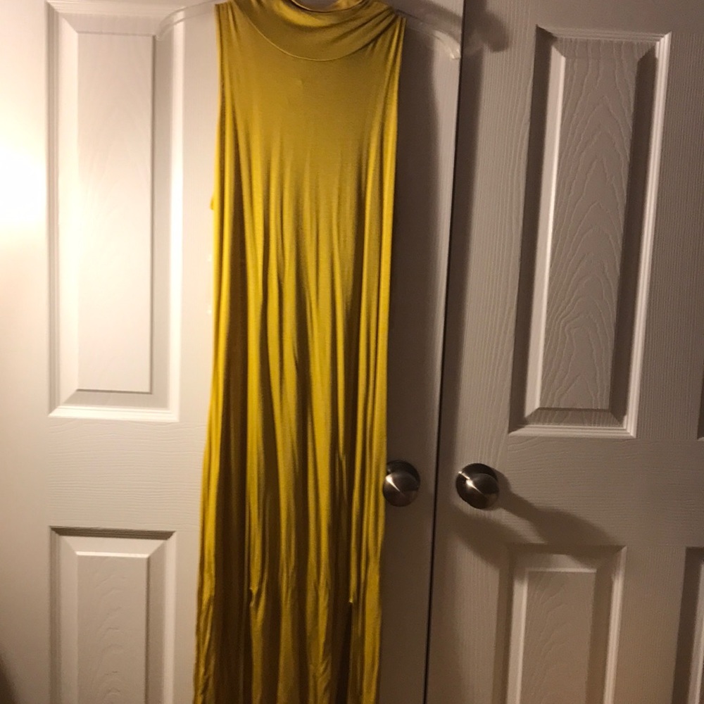 Mustard color dresses fitted